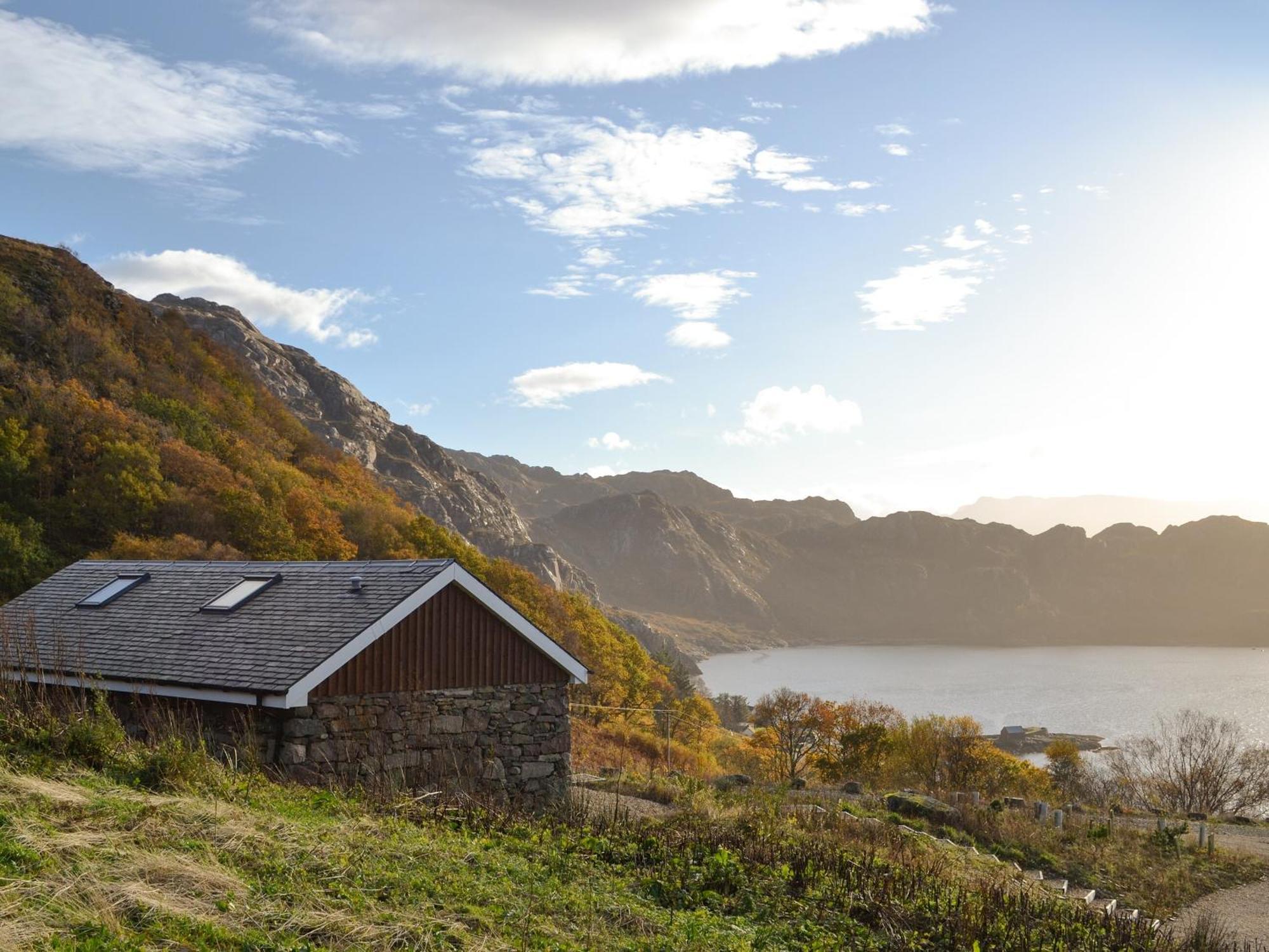 Mango Ponys Bothy - Uk31959 Villa Upper Diabaig Exterior photo